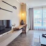 Holidayhomepl Bel Mare 317e Z Balkonem Apartmán
